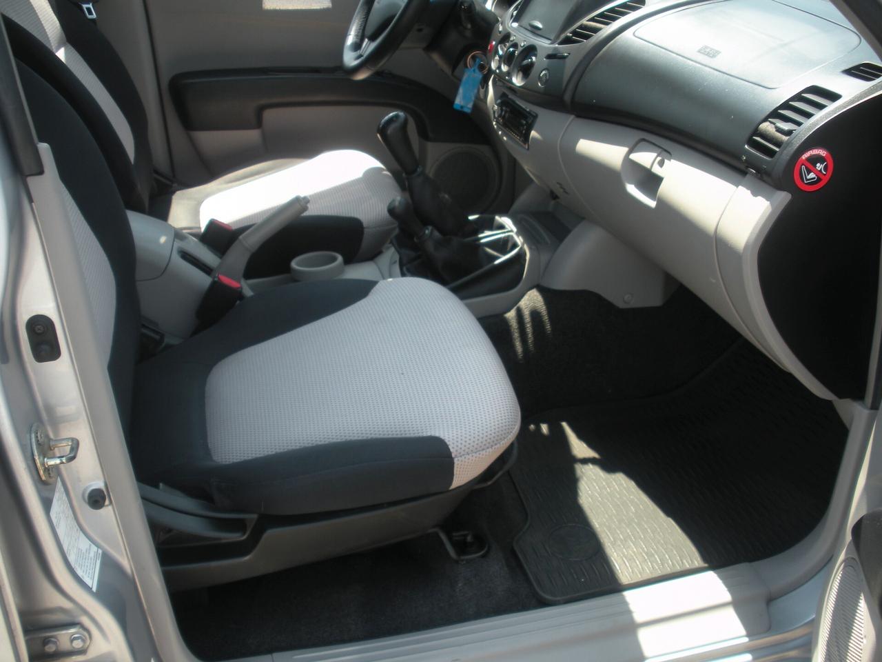Mitsubishi L200 2.5 DI-D/136CV Double Cab Intense ''SAFARI''