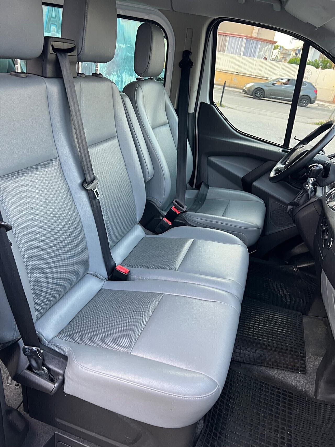 Ford Transit Custom 9 posti 2.2 TDCi 105 cv