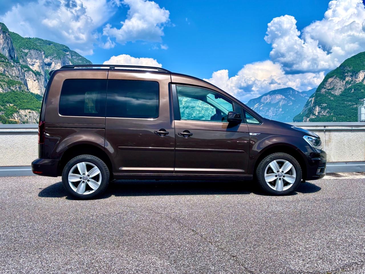 Volkswagen Caddy 2.0 TDI 122cv Comfortline 4Motion 6MT