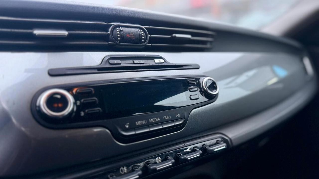 Alfa Romeo Giulietta 2.0 JTDm 2011