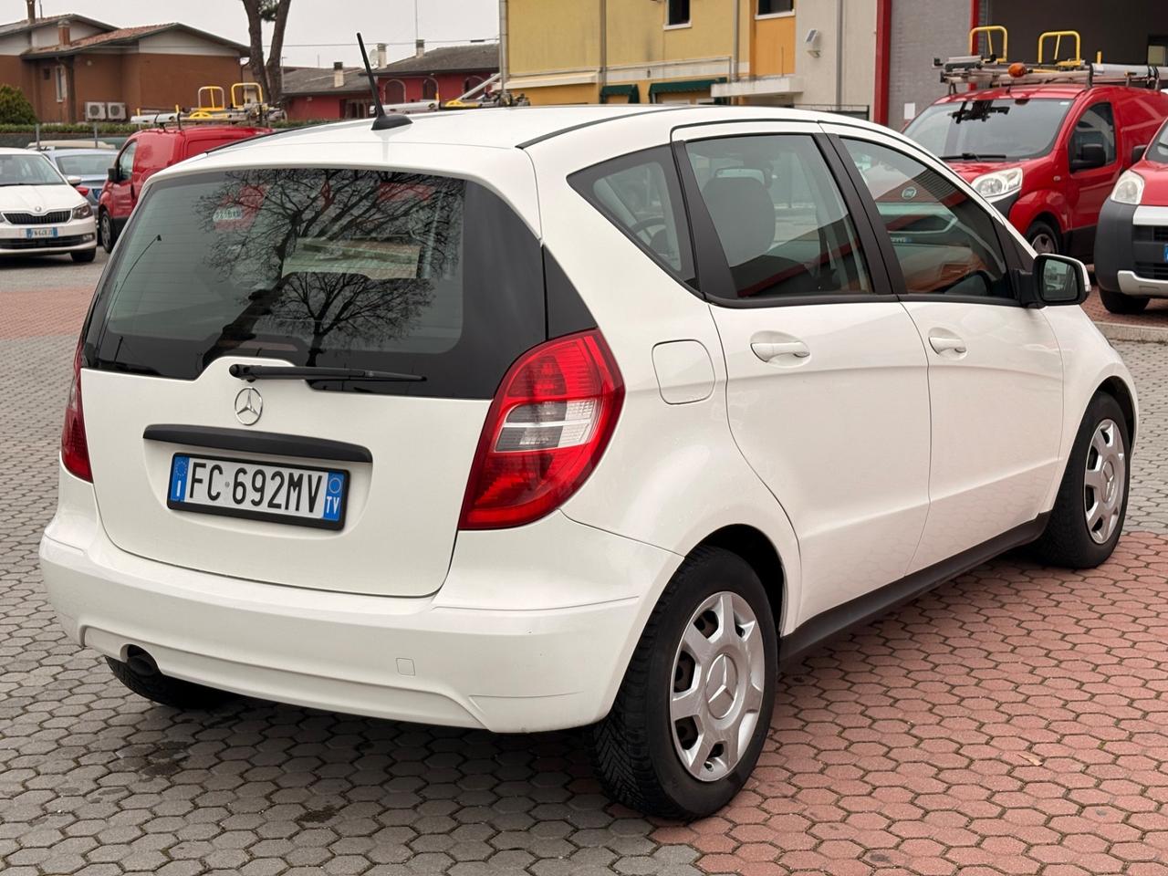 Mercedes-benz A 160 CDI BlueEFFICIENCY Style