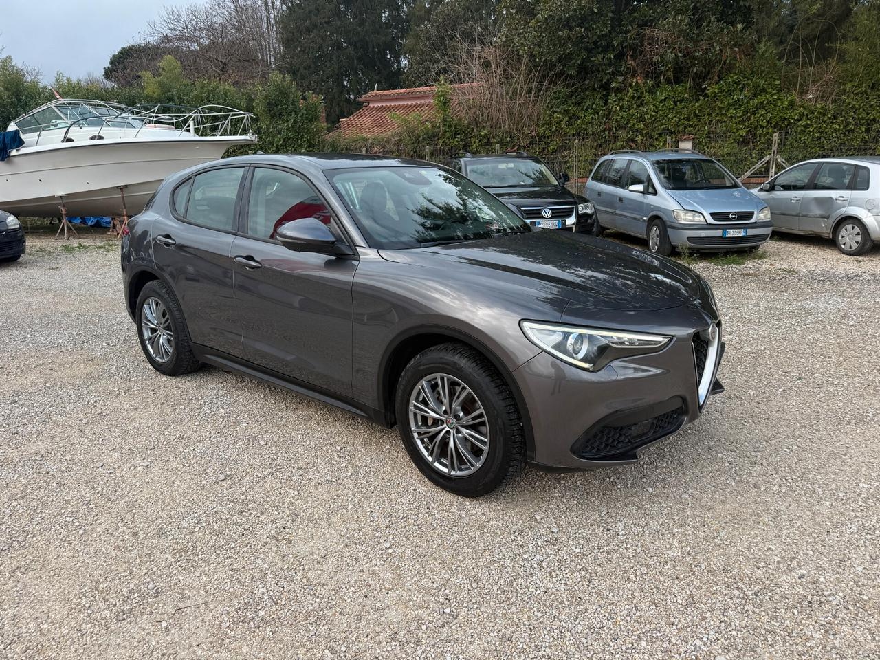Alfa Romeo Stelvio 2.2 Turbodiesel 190 CV AT8 Q4 Business