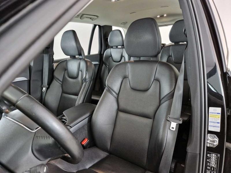 VOLVO XC90 T8 AWD Plug-in 7p Recharge Inscription Expression