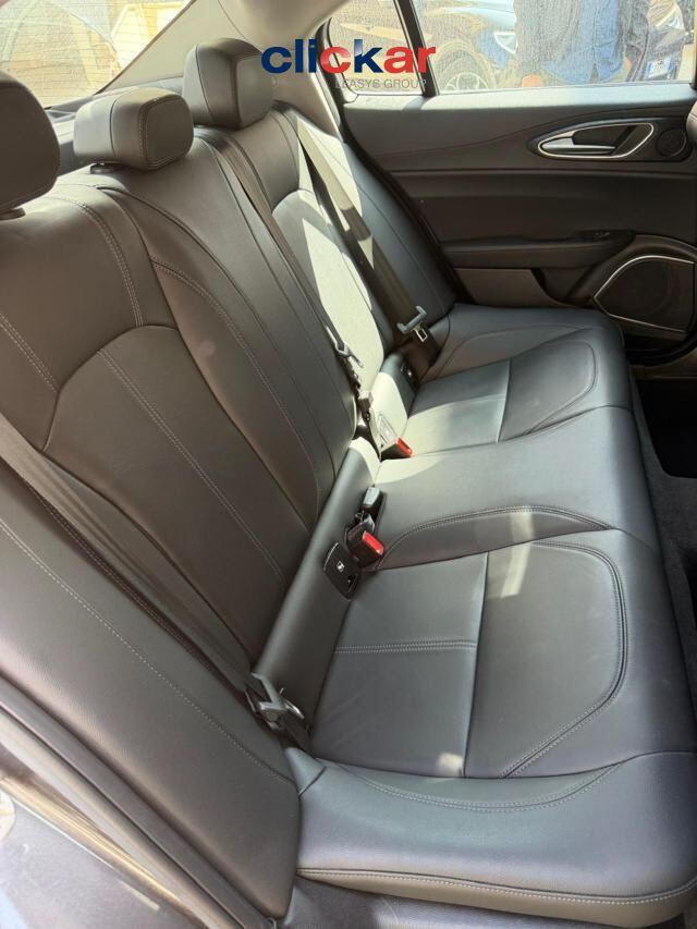 Alfa Romeo Giulia 2.2 160CV AT8 FULL OPTIONAL PREZZO SENZA VINCOLI UNIPRO' ITALIANA GARANZIA 12M FATTURABI