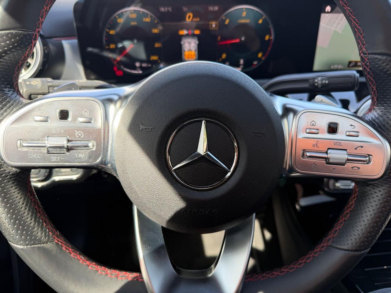 Mercedes-Benz A 180 180 D AMG Line Premium #10440