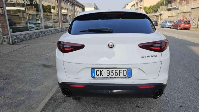 ALFA ROMEO Stelvio 2.2 Turbodiesel 160 CV AT8 RWD Sprint