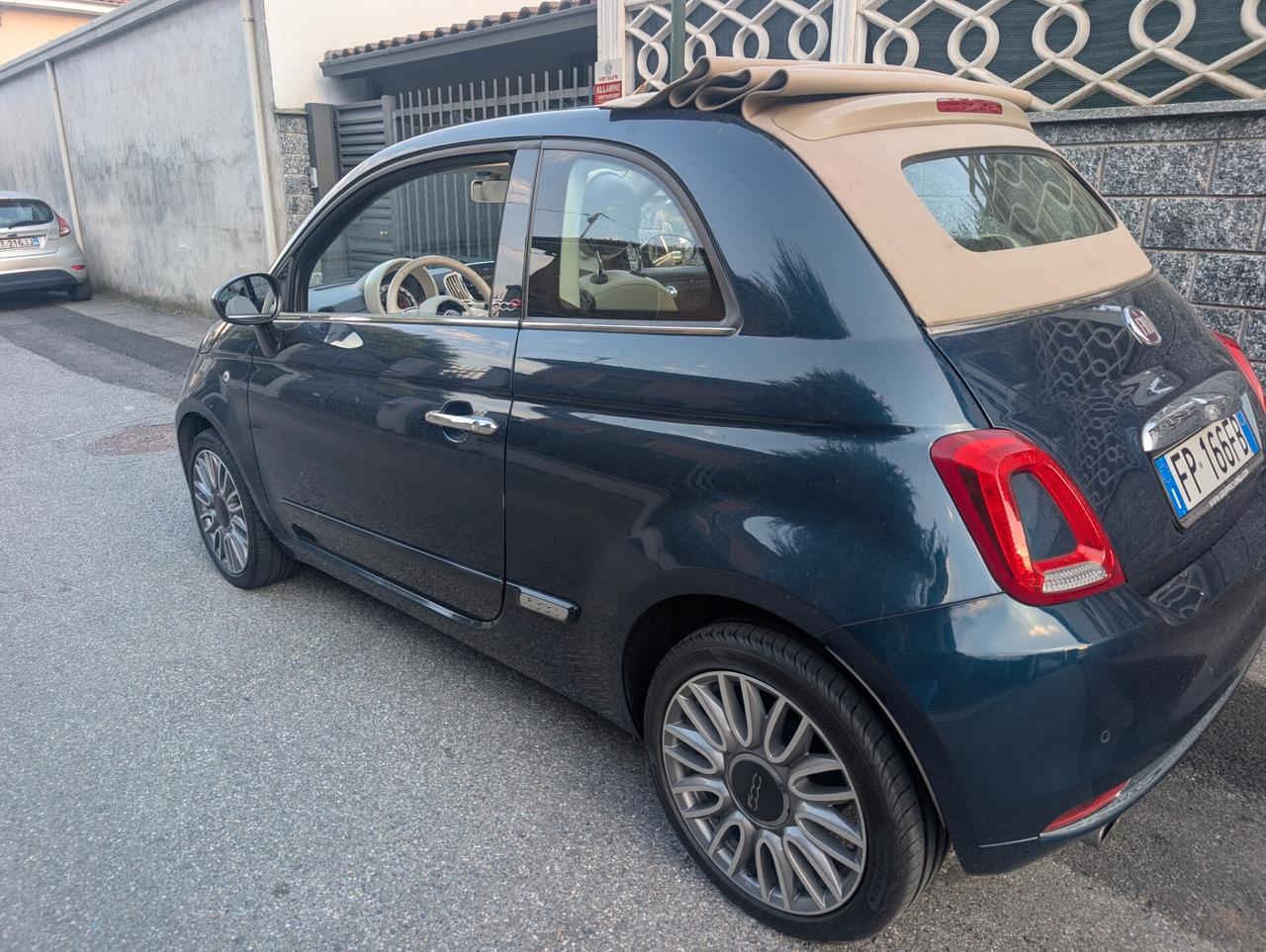 500 Cabrio, unico proprietario Lounge Blu mezzanotte