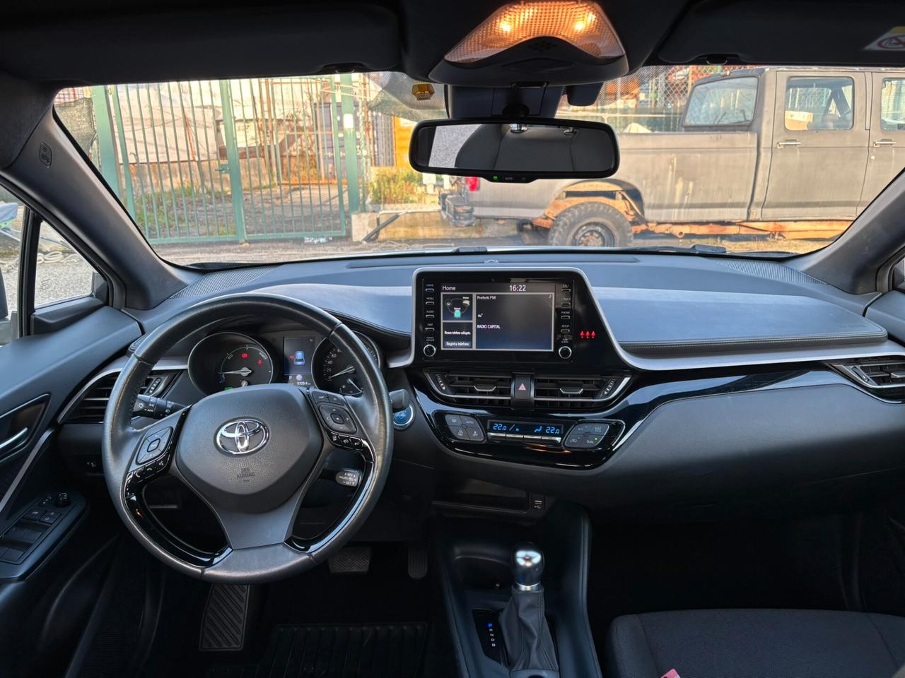 Toyota C-HR 1.8 Hybrid E-CVT Business