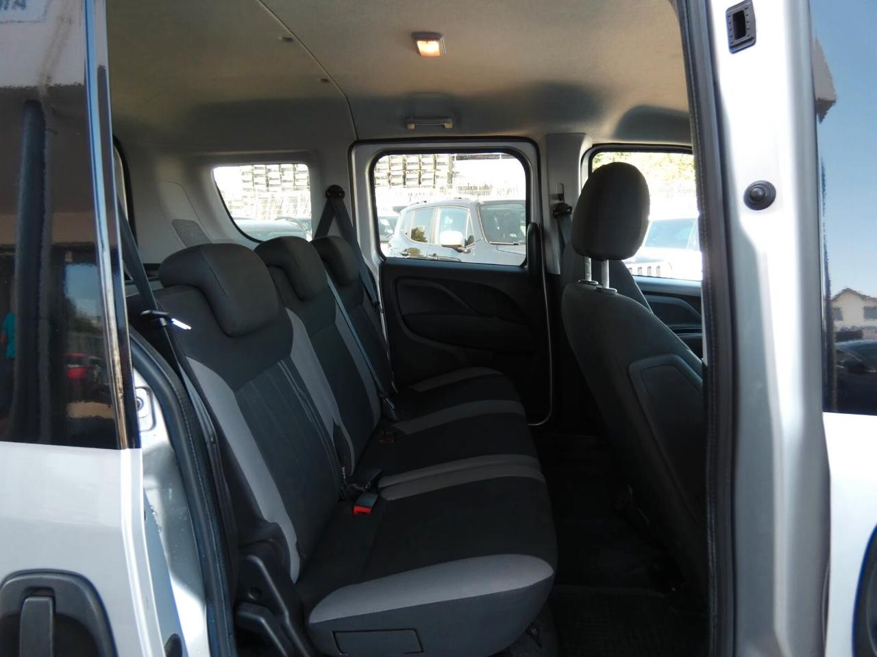 Fiat Doblò SX CLIMA 5 POSTI