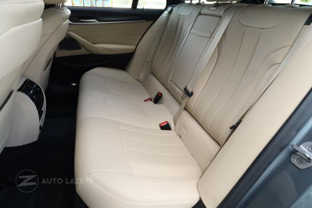 BMW 518 520d 48V xDrive Touring Msport 4x4