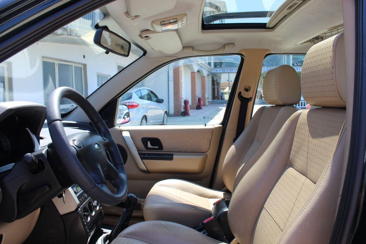 LAND ROVER - Freelander - 2.0 Td4 16V S.W. HSE