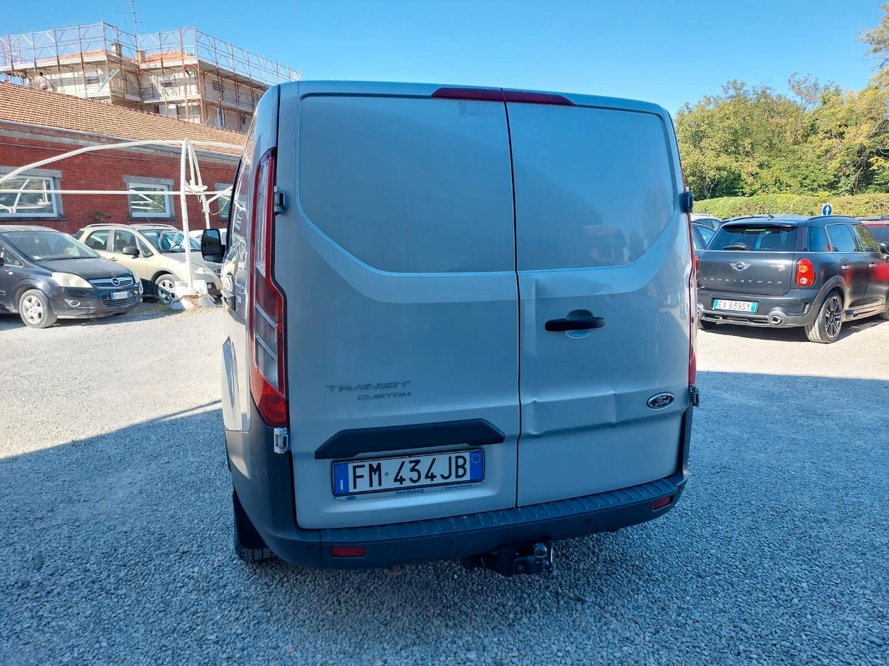 Ford CUSTOM AUTOCARRO 6 POSTI GANCIO TRAINO EURO 6B