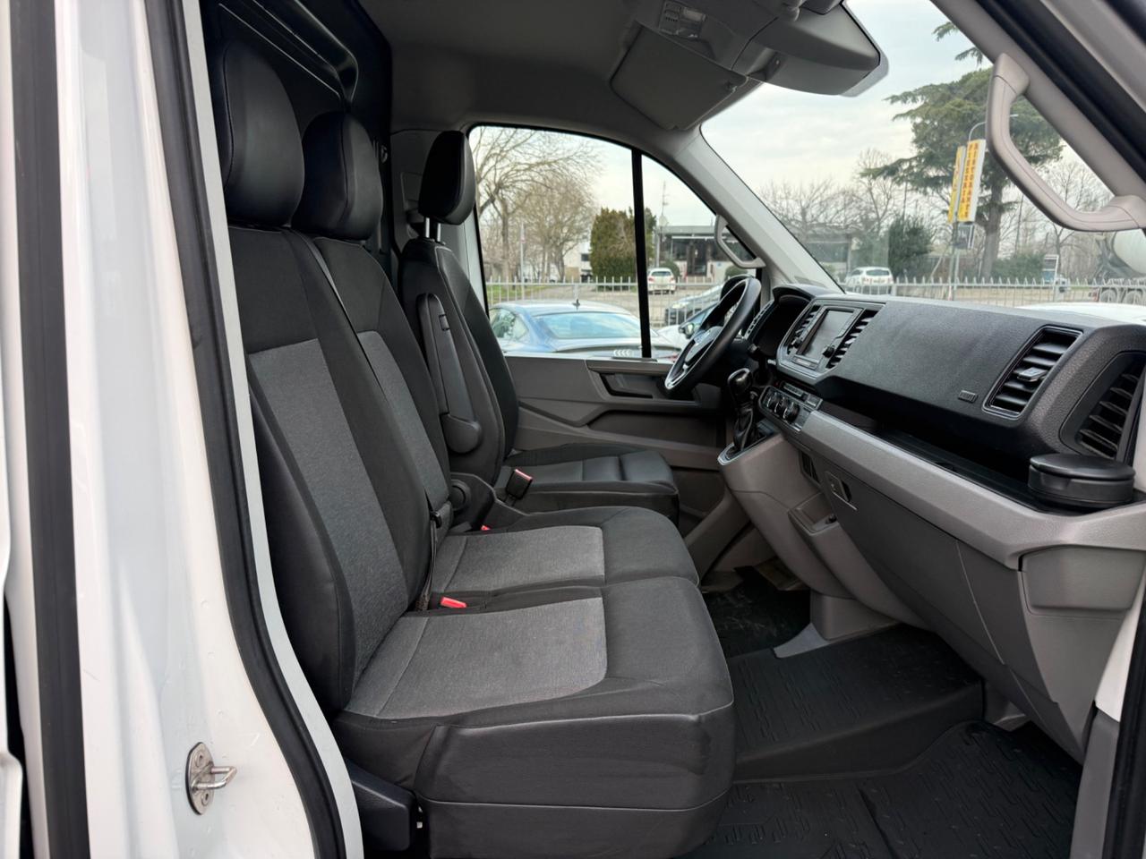 Volkswagen Crafter e-Crafter 35 136 CV PM-TA Furgone ok neopatentati 11000 PIU IVA