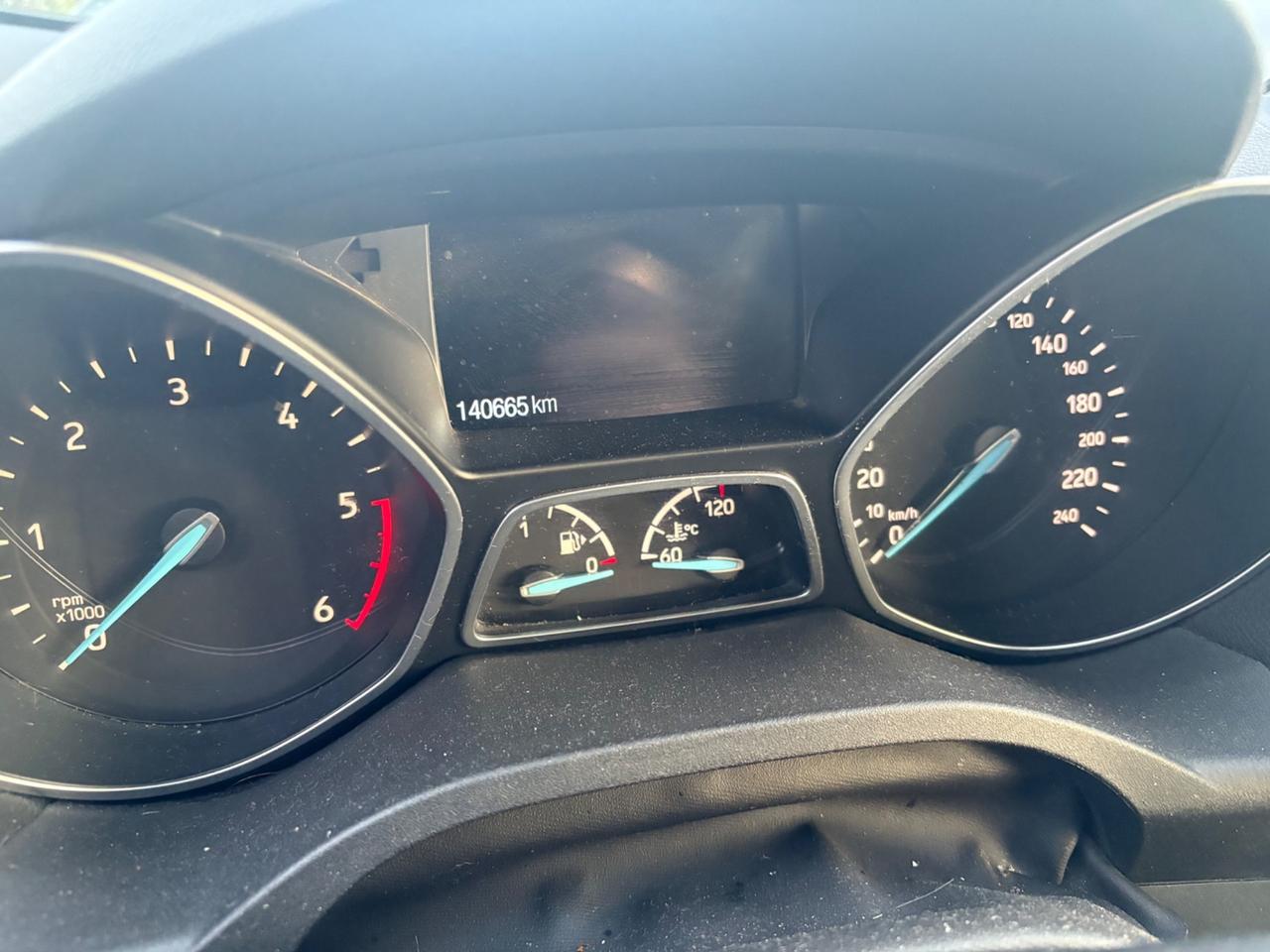 Ford Kuga cambio rotto