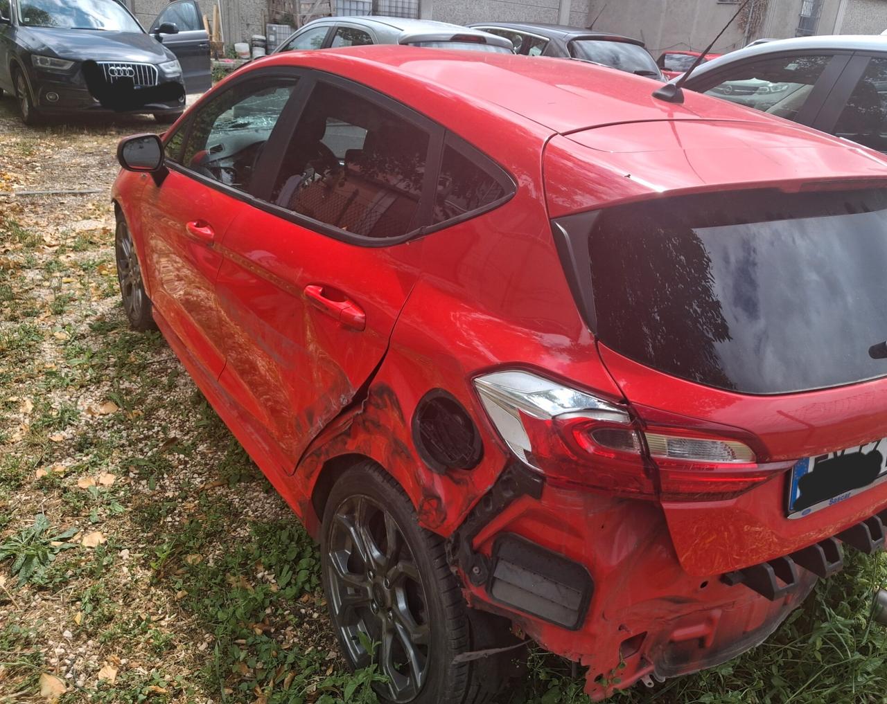 Ford Fiesta 1.5 EcoBlue 5 porte ST-Line Sinistrata 2019