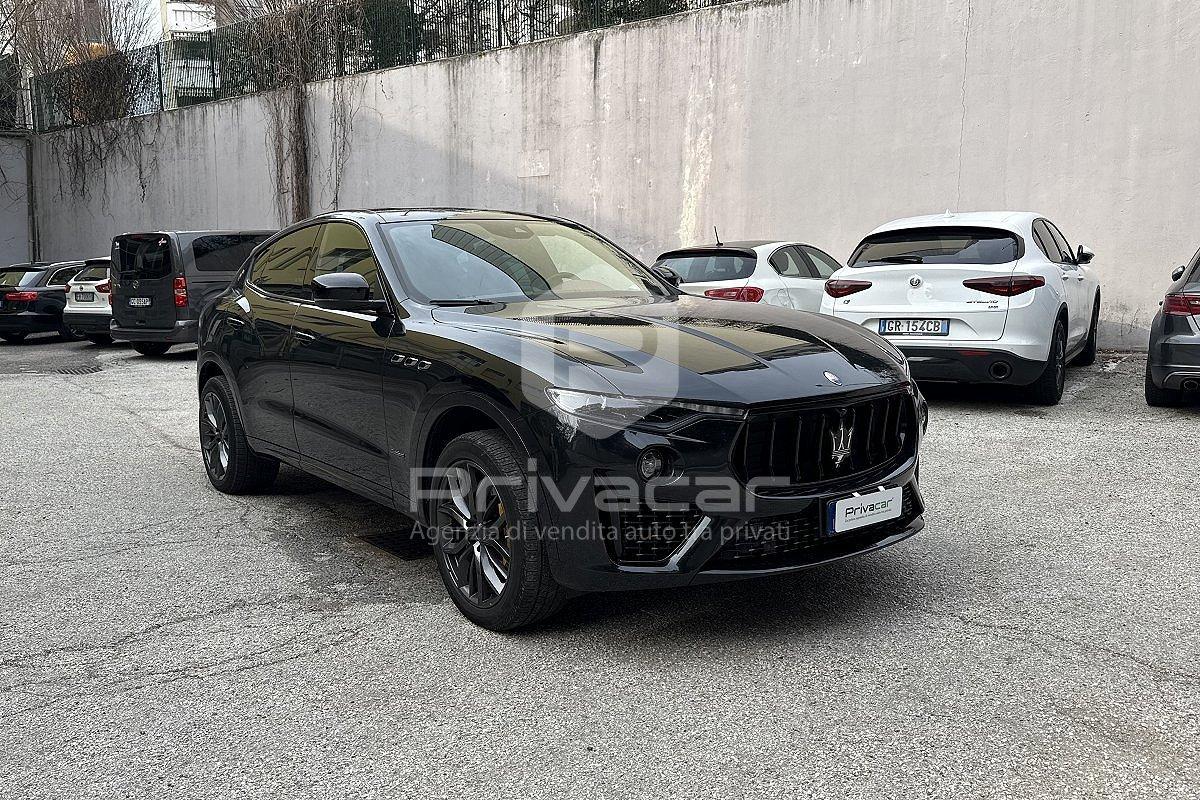 MASERATI Levante V6 430 CV S AWD Gransport