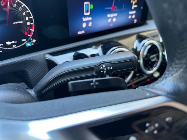 MERCEDES-BENZ A 250 E hybrid EQ Progressive Advance