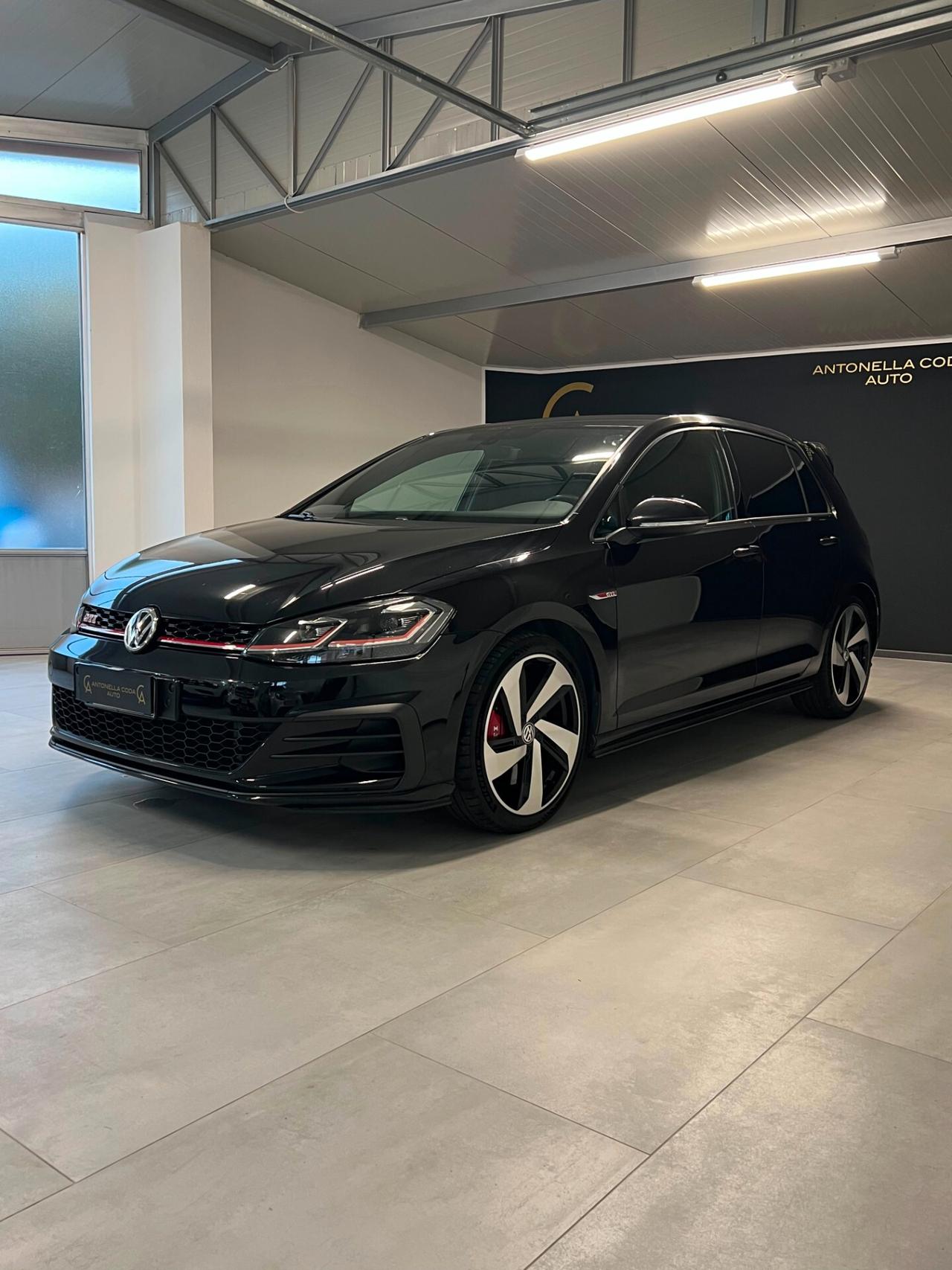Volkswagen Golf GTI Performance 2.0 245 CV TSI 5p. BMT