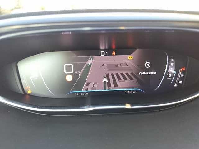 Peugeot 3008 BlueHDi 130 S&S EAT8 Allure