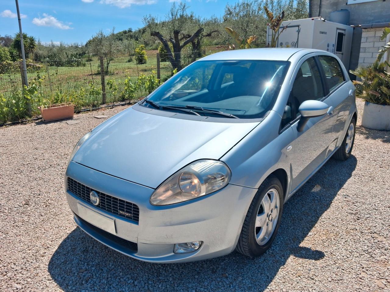 Fiat Grande Punto 1.3 MJT 75 CV 5 porte Dynamic