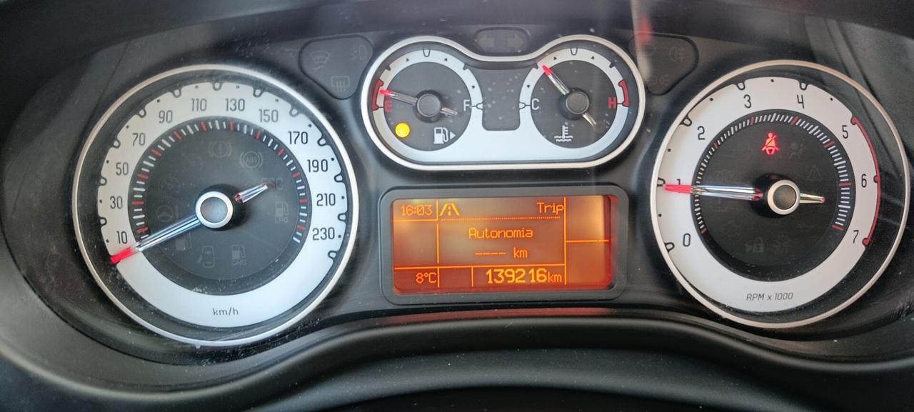 7POSTI Fiat 500L 7 POSTI Living 1.3 Multijet 95 CV