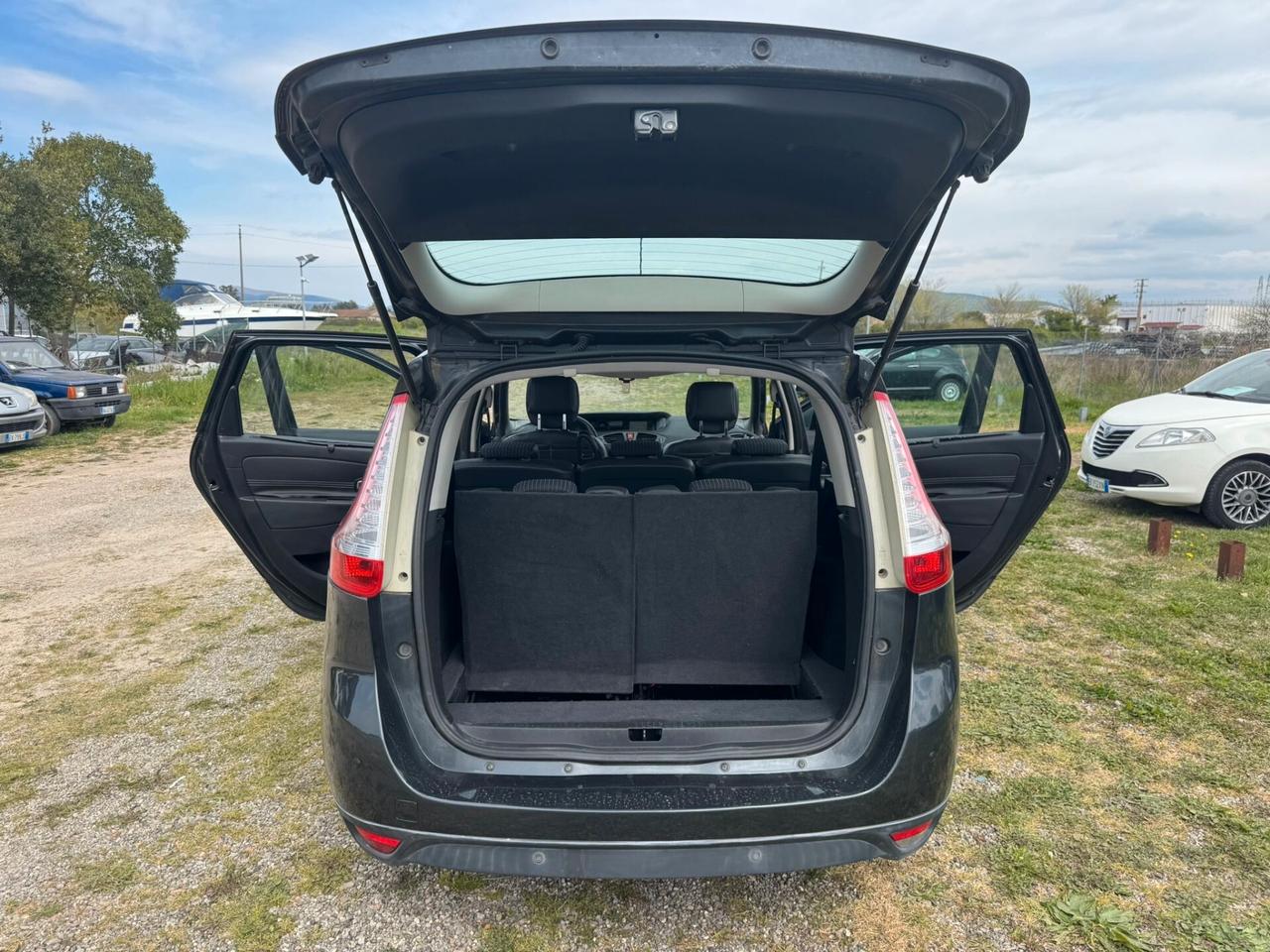 Renault Scenic 1.5 dCi 7 posti SOLO 98.000 KM