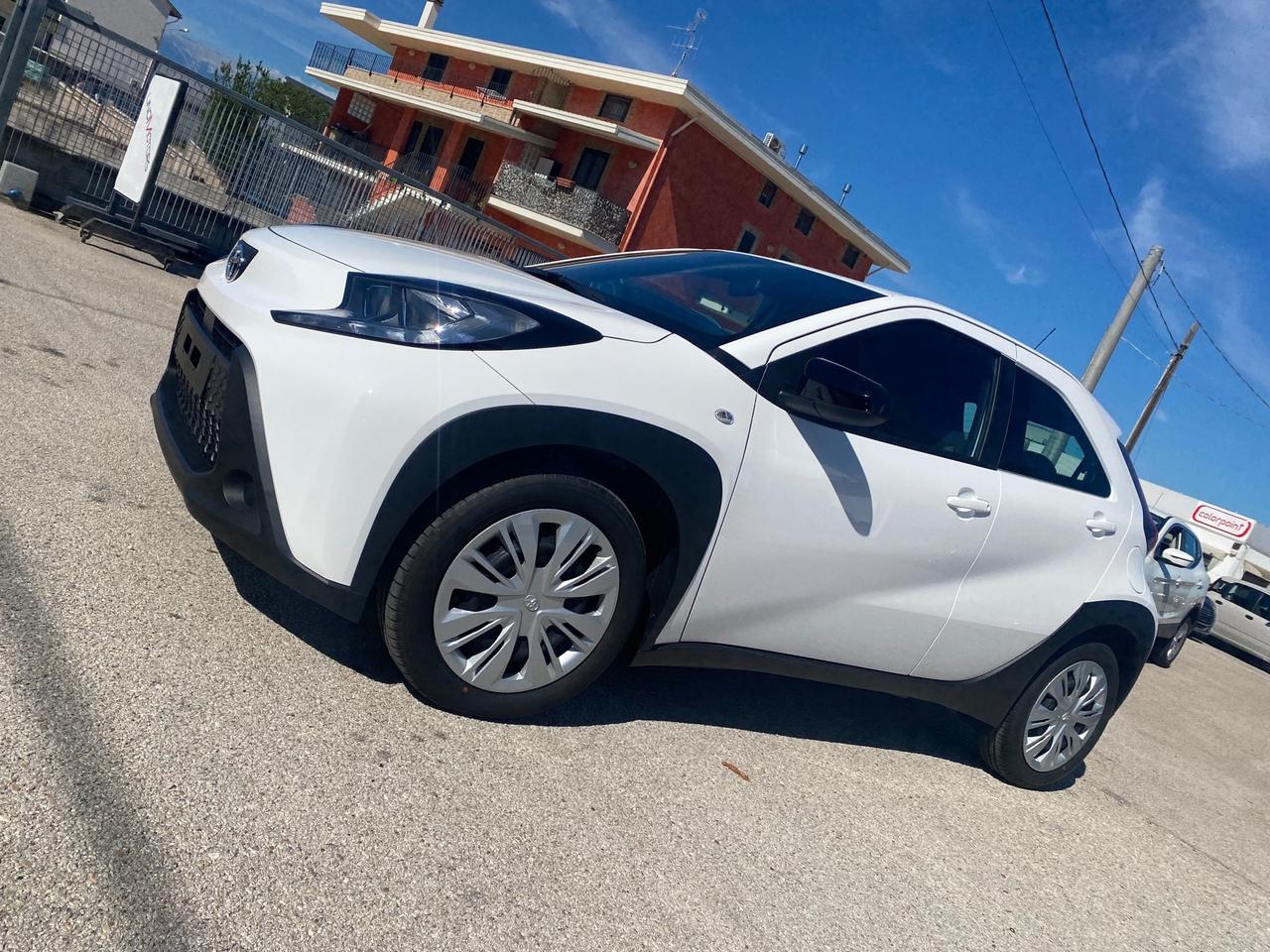 Toyota Aygo X 1.0 VVT-i 72 CV 5 porte Active