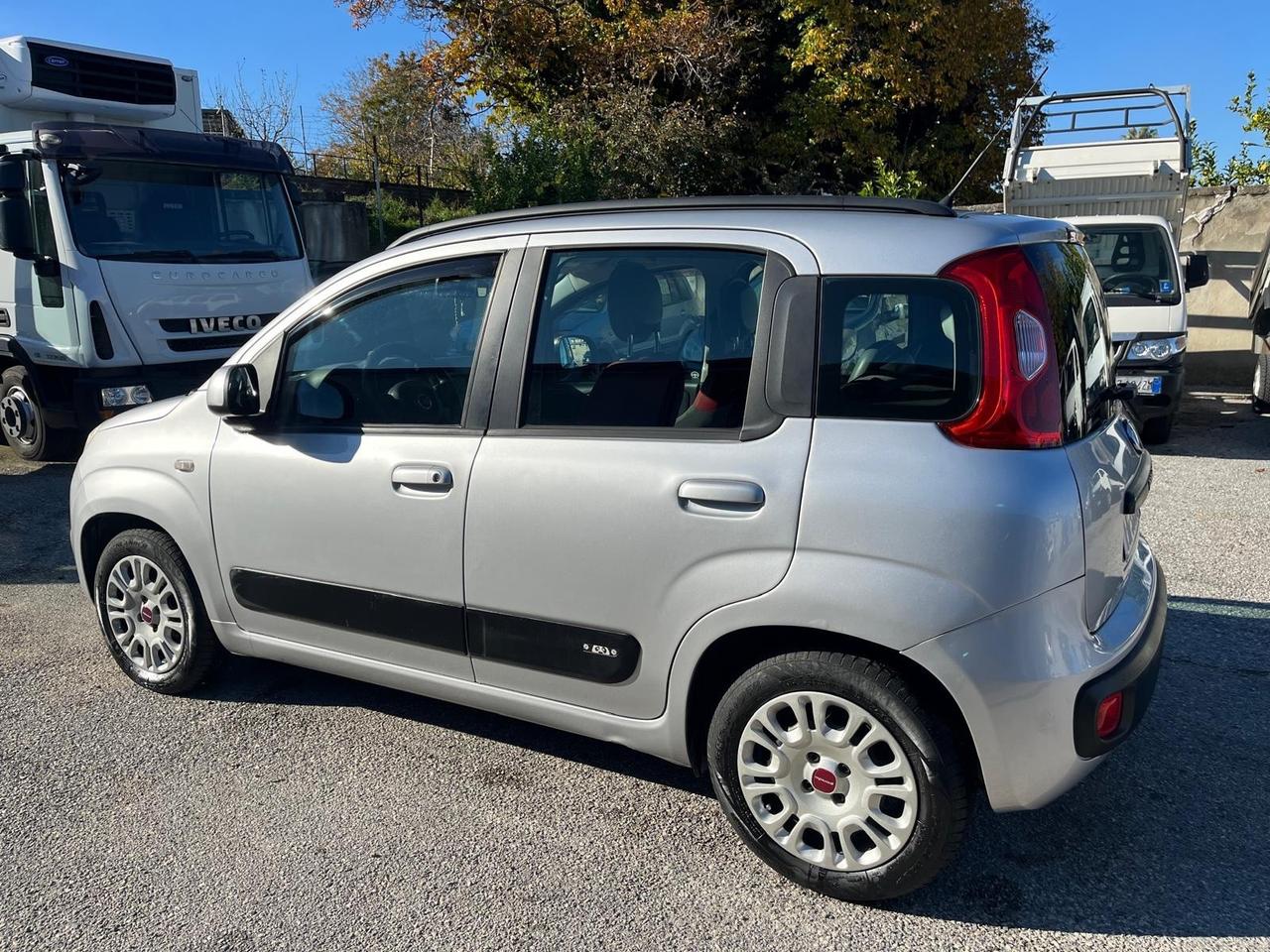 Fiat panda 1.2 gpl lounge-full-10/2012