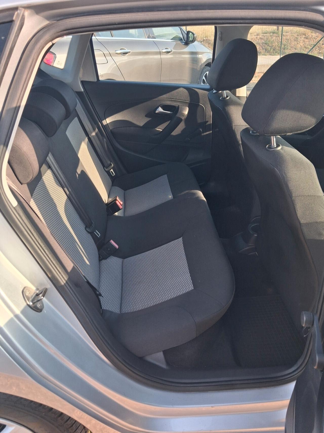 Volkswagen Polo 1.2/60CV 5p. (GPL)