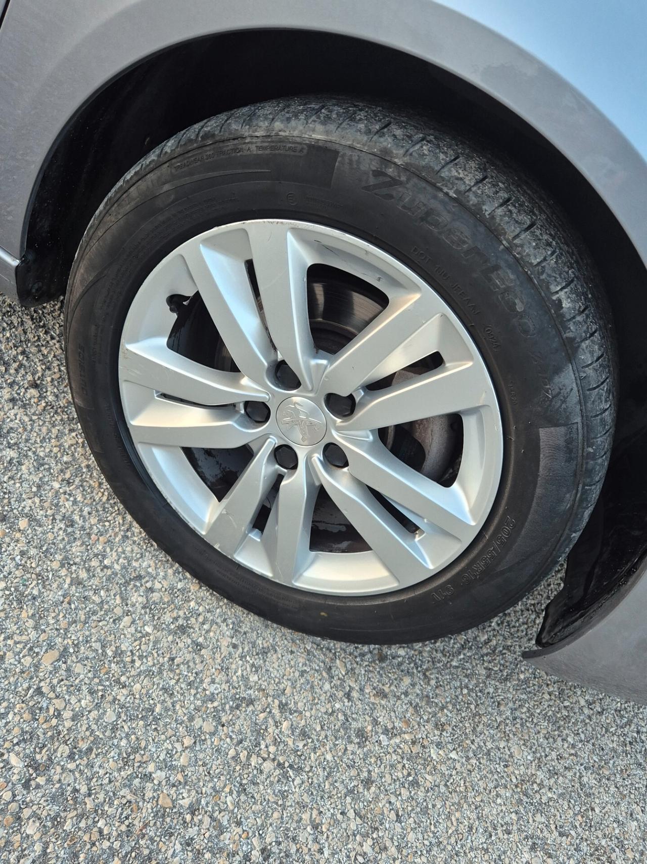 Peugeot 308 BlueHDi 130 S&S SW Business