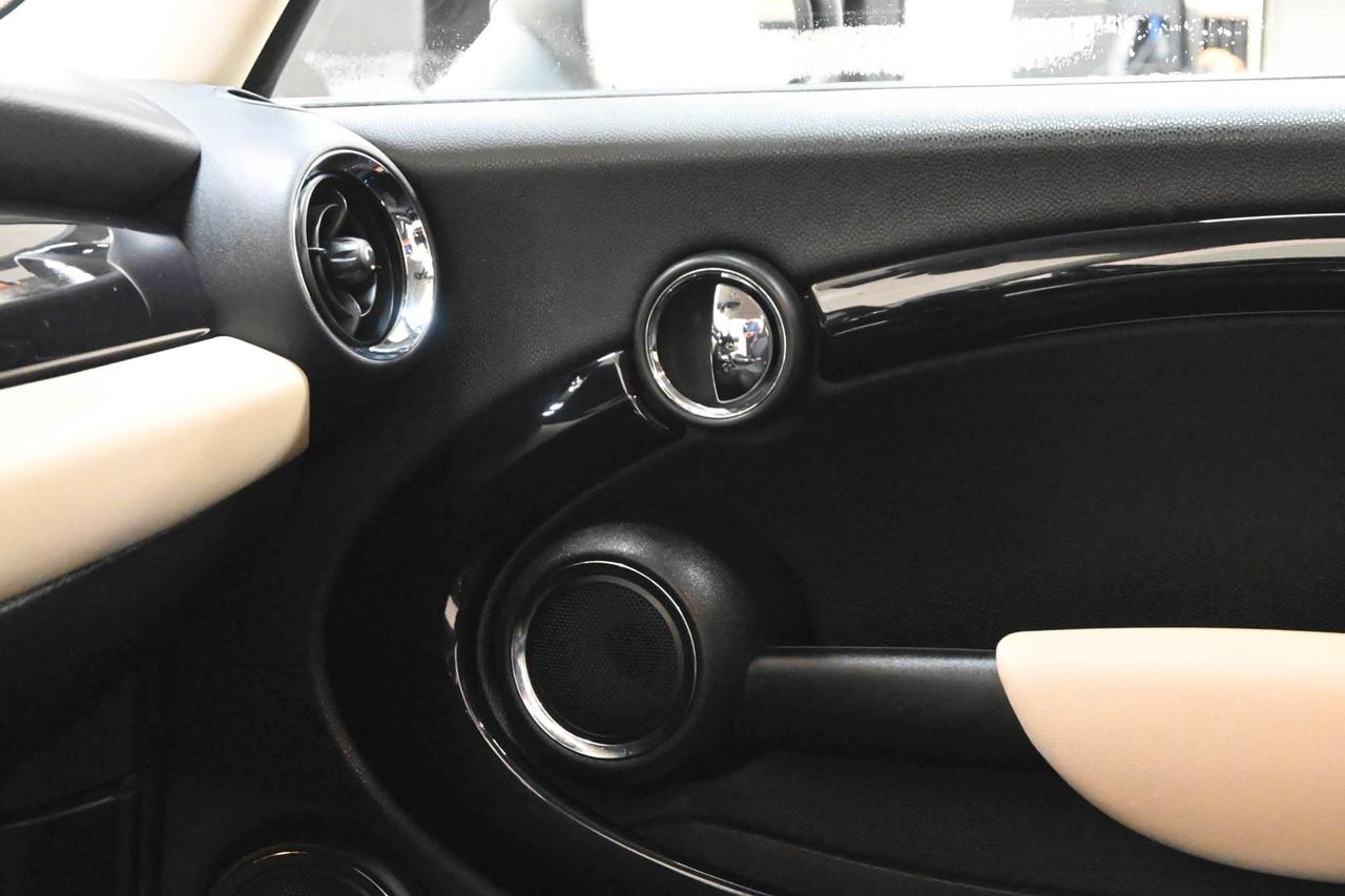 MINI Mini Clubman (R55) Mini 1.6 16V Cooper Cl...