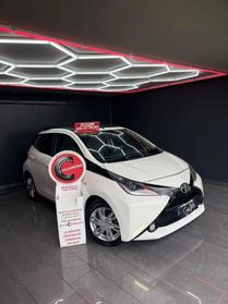 Toyota Aygo 1.0 Benzina CABRIO x-wave 2015