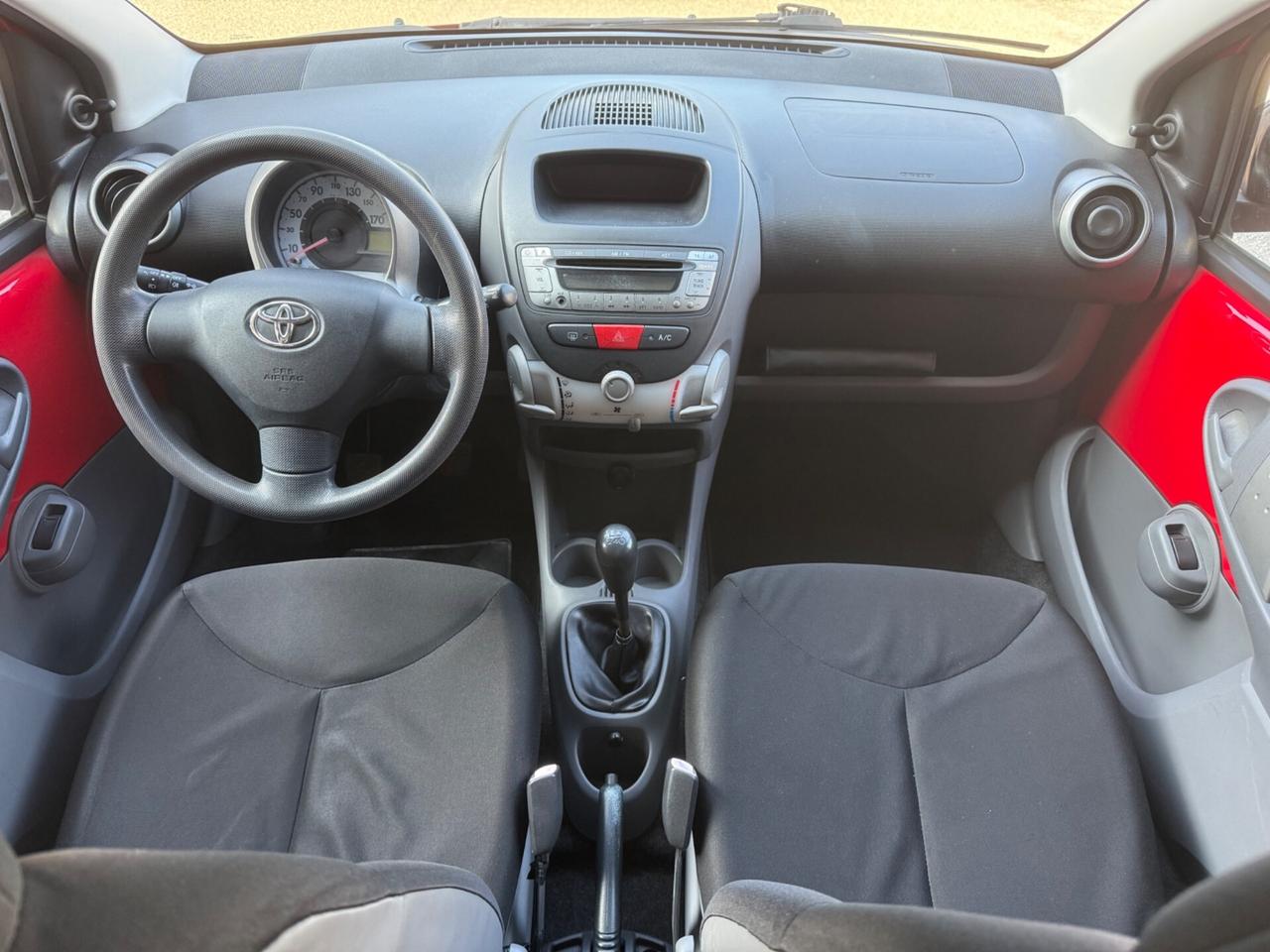 Toyota Aygo 1.0 12V VVT-i 5 porte