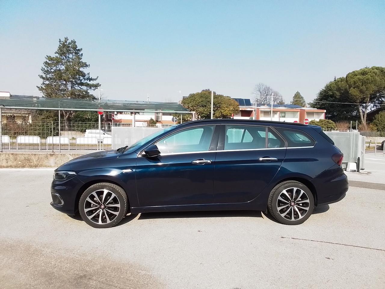 Fiat Tipo 1.6 Mjt SW Lounge