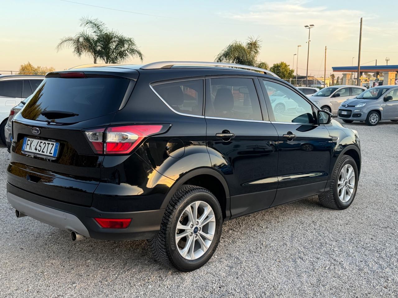 Ford Kuga 1.5 TDCI 120 CV S&S 2WD Titanium