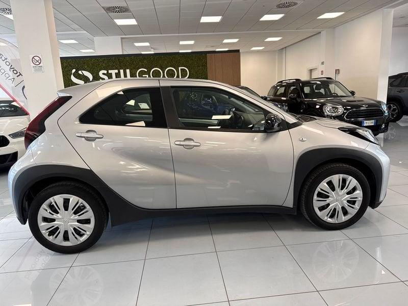 Toyota Aygo X 1.0B (72 CV) Active