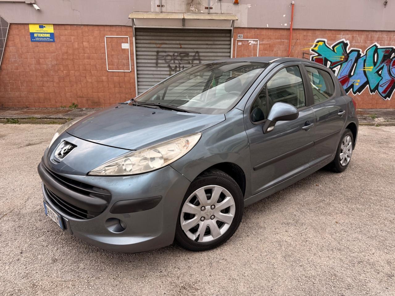 Peugeot 207 Restayling 1.4 HDi 70CV 5p. Energie Full Perfett