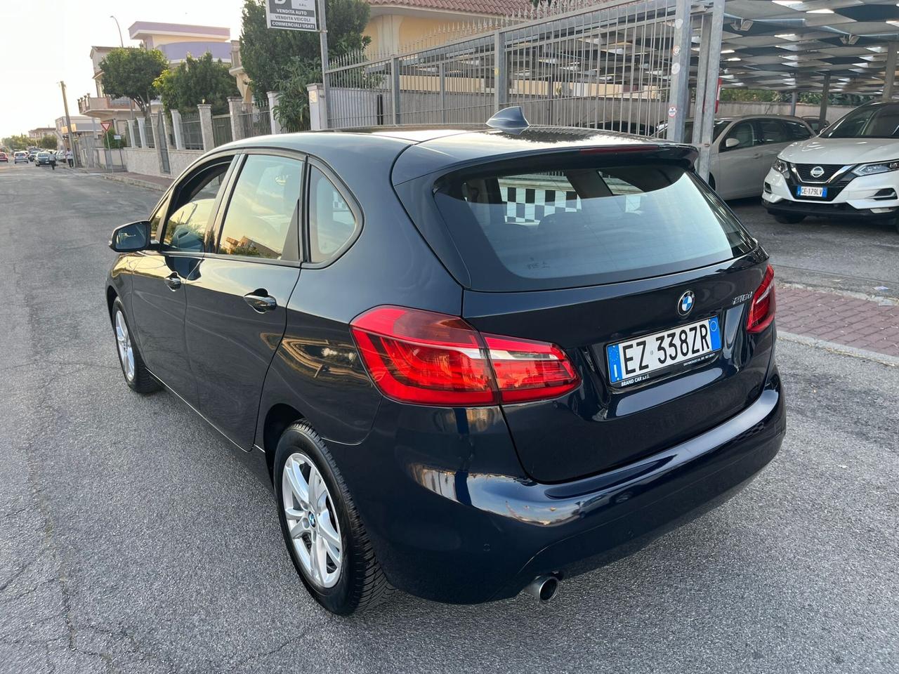 Bmw 2 Active Tourer 216d Advantage 2015