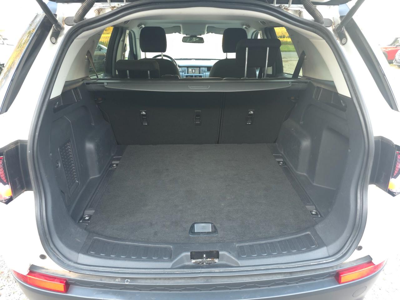 Land Rover Discovery Sport 2.0 eD4 150 CV 2WD HSE Luxury