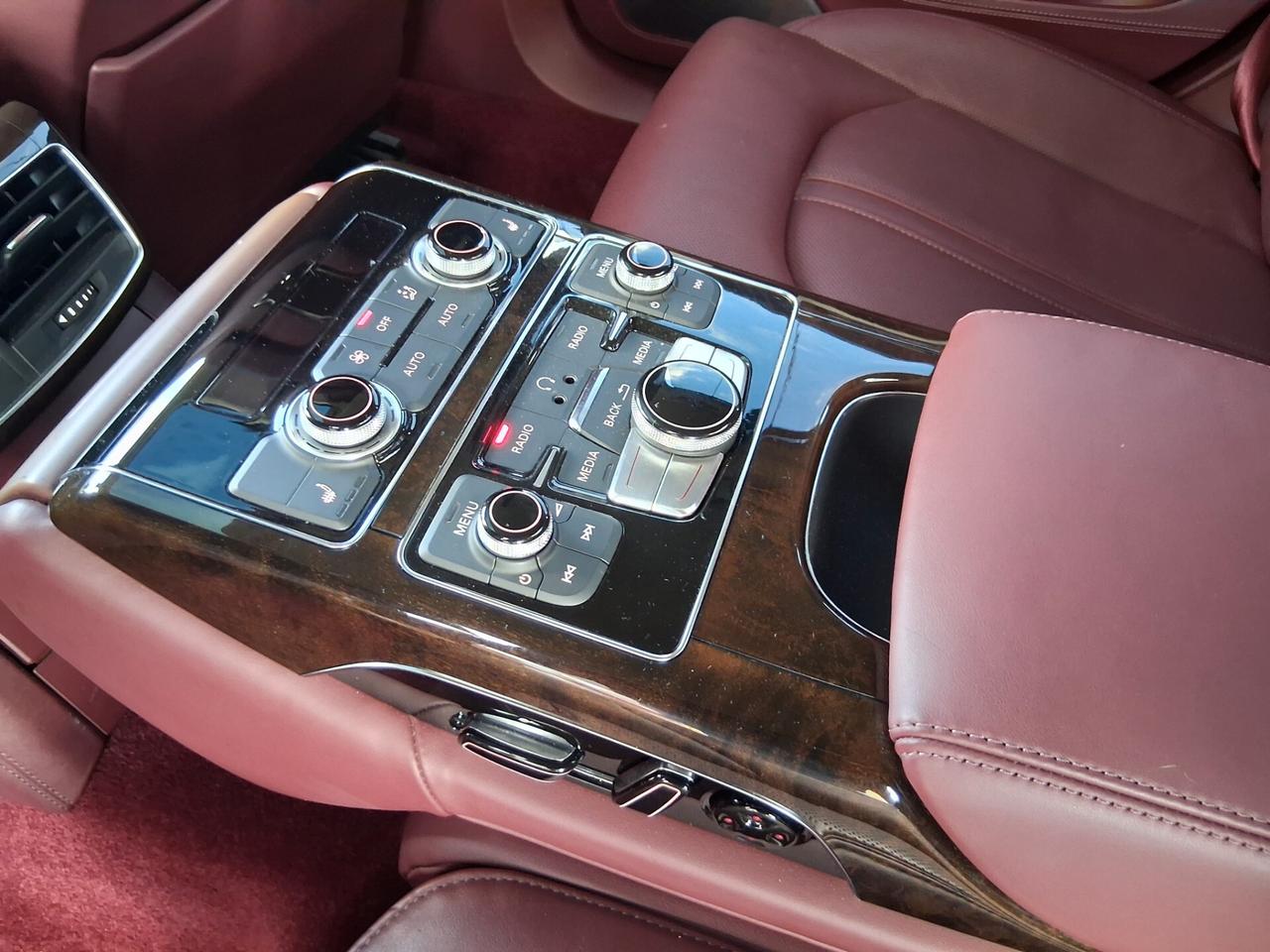Audi A8 4.2 V8 FSI quattro tiptronic