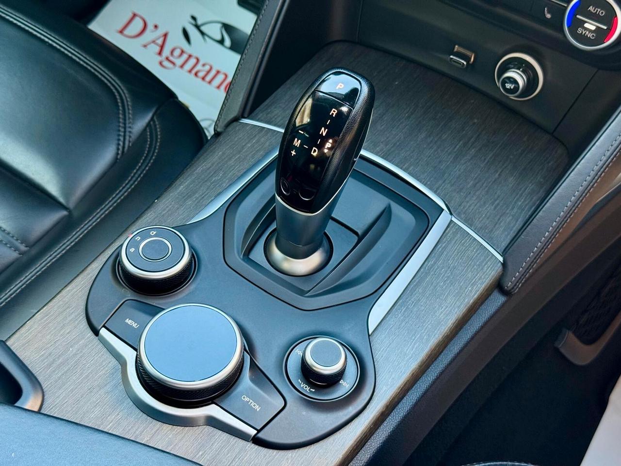 ALFA ROMEO STELVIO 2.2 210HP EXECUTIVE AT8 Q4 EU6- 2018 *POMPA OLIO SOSTITUITA*