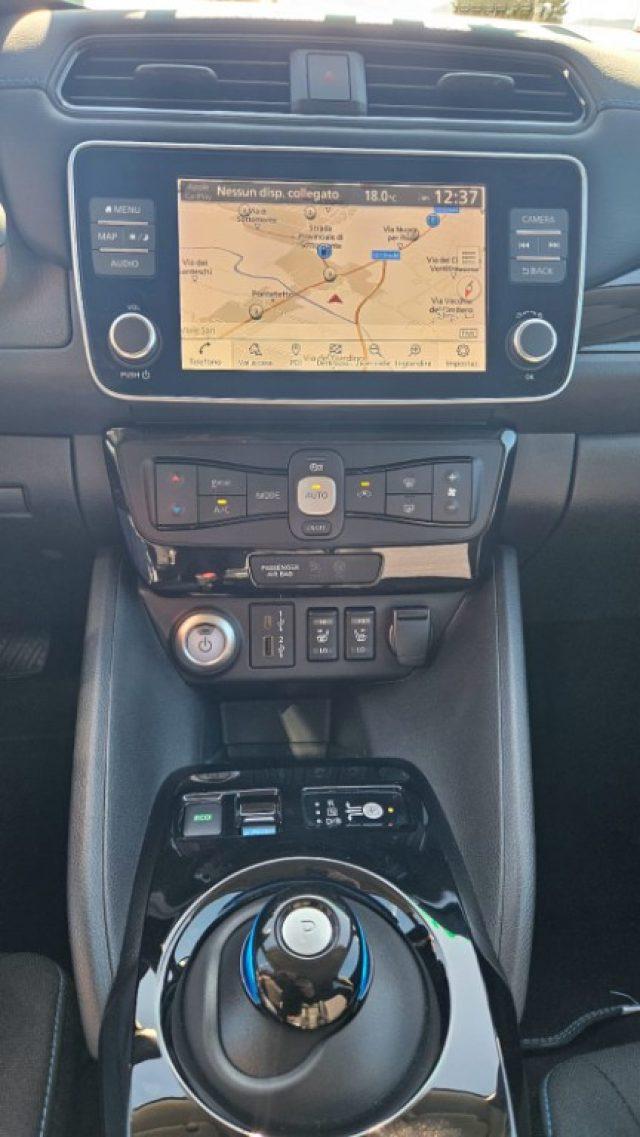 NISSAN Leaf N-Connecta 40 kWh