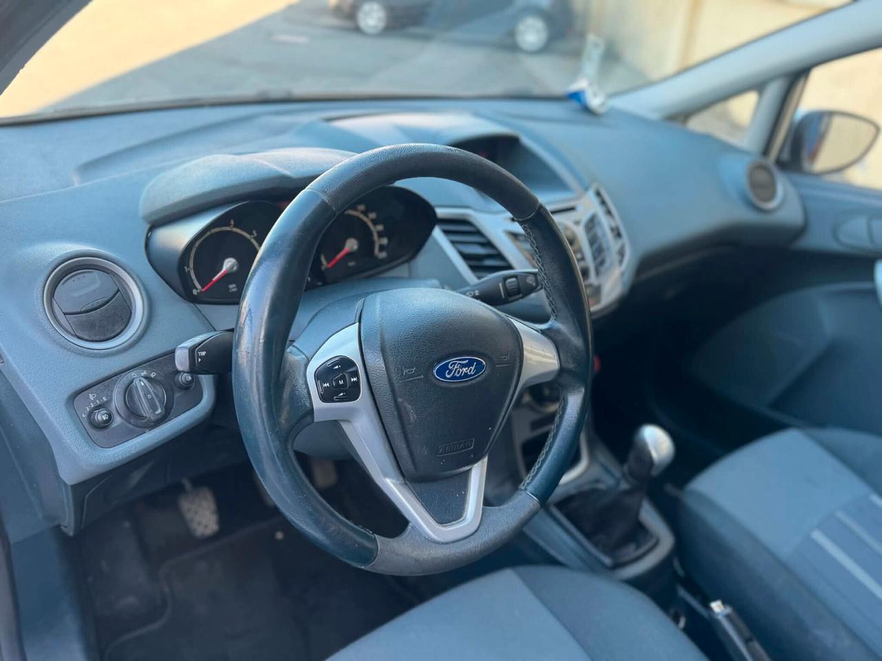 Ford Fiesta Anno 2010 1.2 Benzina 150.000 Km