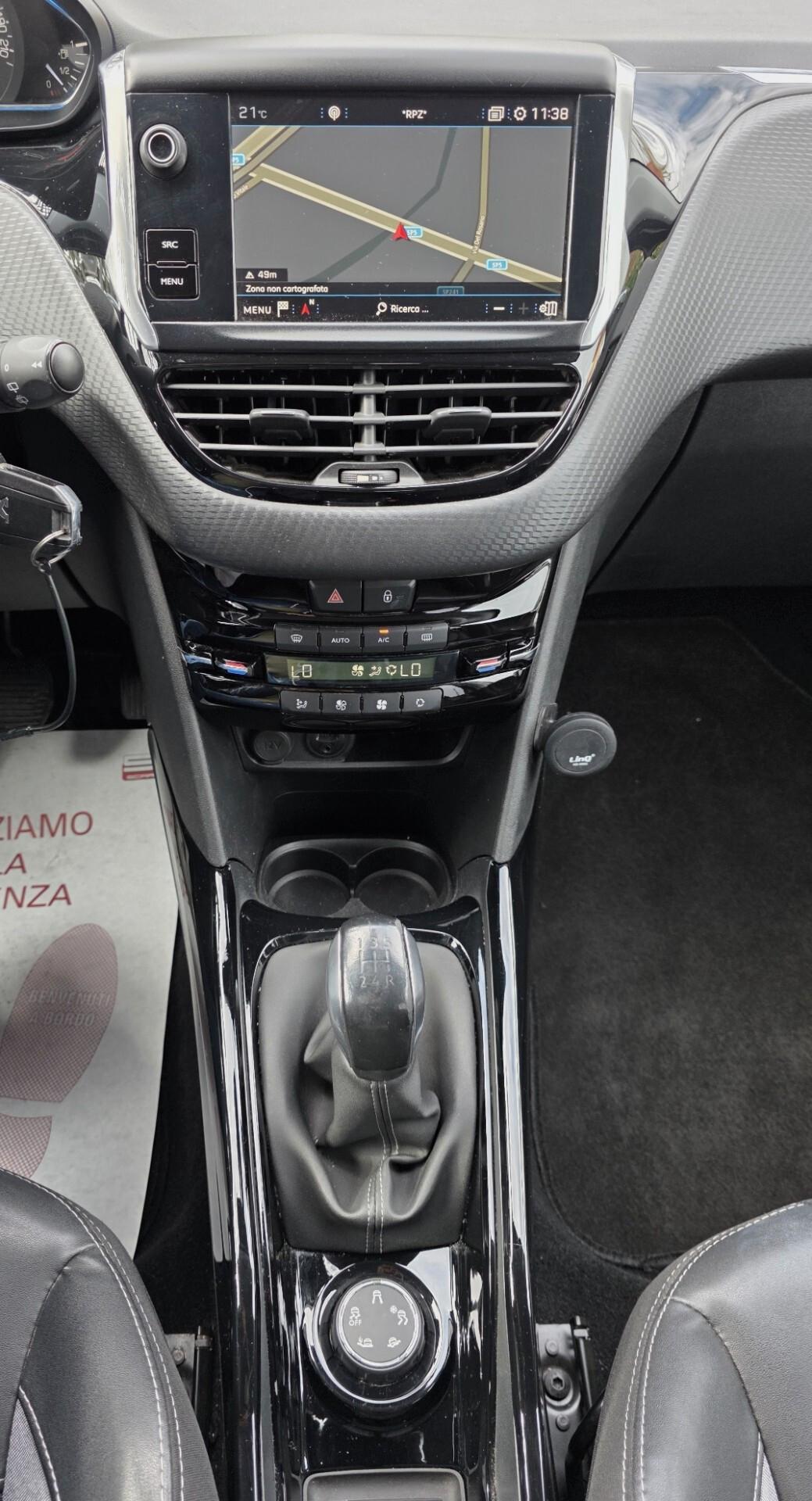 Peugeot 2008 BlueHDi 100 S&S Allure