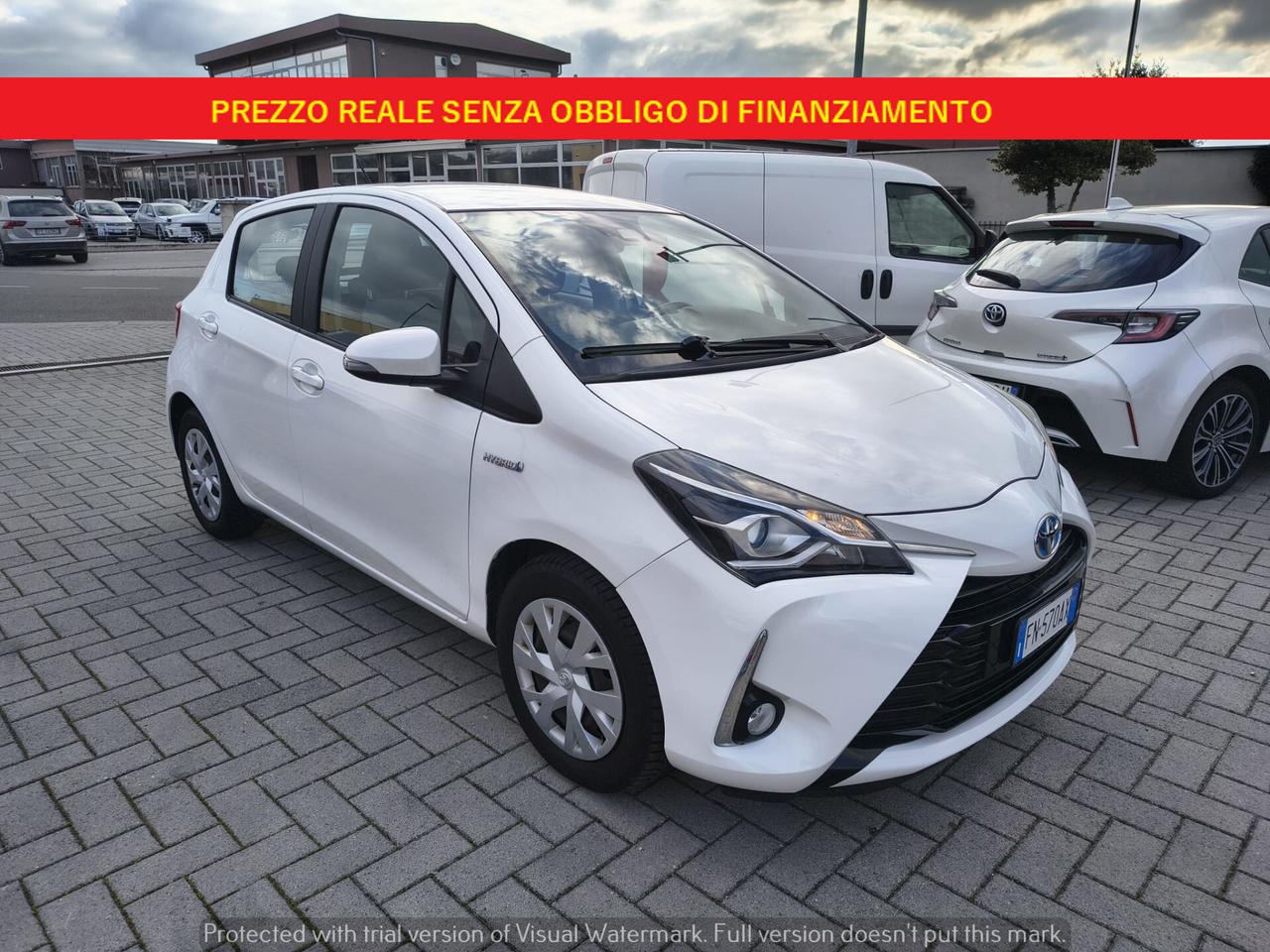 Toyota Yaris 1.5 Hybrid 5 porte **PREZZO REALE**