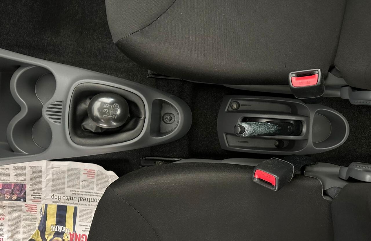 Toyota Aygo 1.0 12V VVT-i 5 porte Deep Ocean Connect