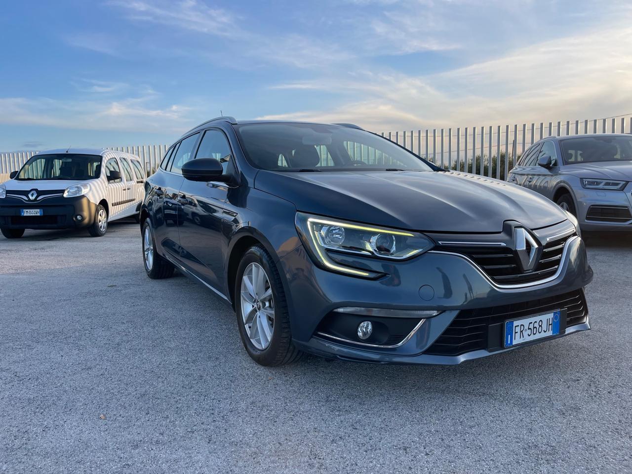 RENAULT MEGANE 1.5 DCI SW 110C. EDC FULL LED MY18