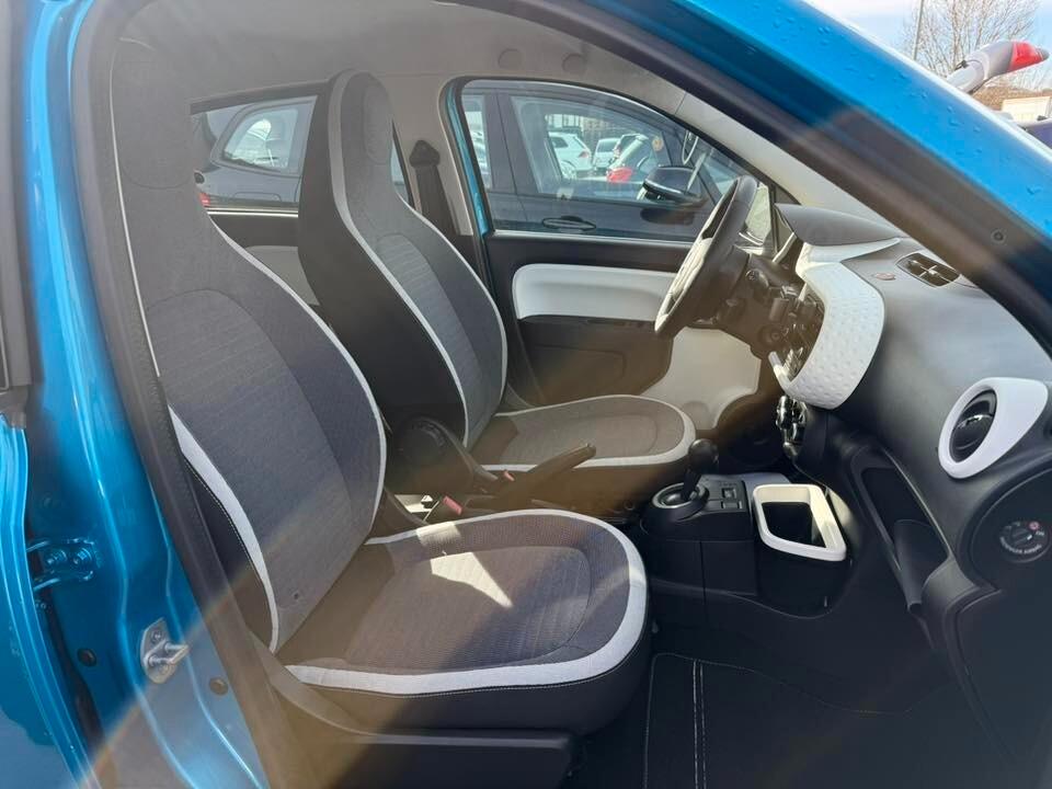 Renault Twingo 0.9 90CV -CAMBIO AUTOMATICO-