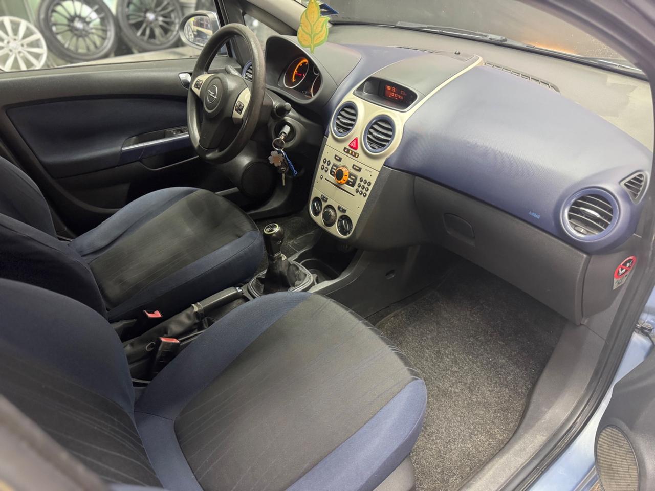 Opel Corsa 1.3 CDTI ADATTA NEOPATENTATI 75CV 5 porte Cosmo