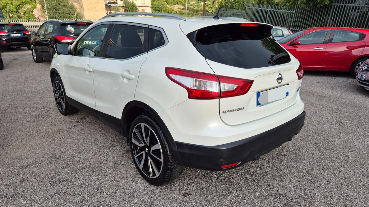 Nissan Qashqai 1.6 dCi 2WD 360